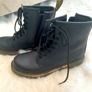 - Doc Dr. Marten boots